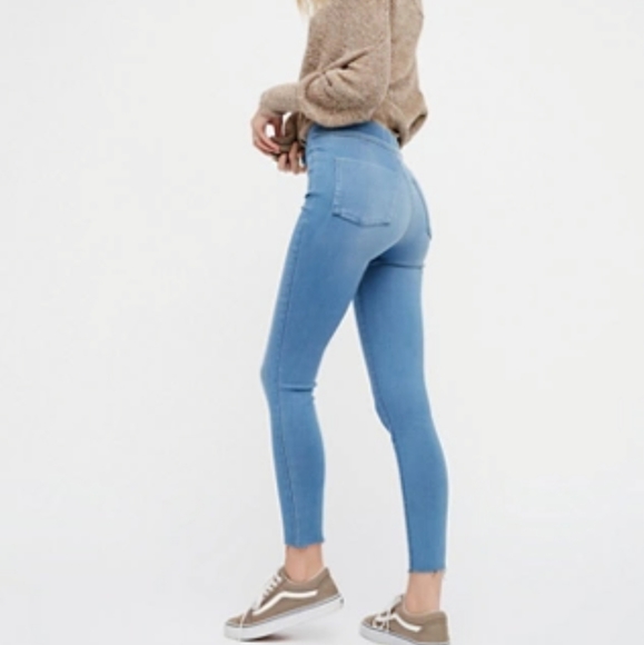 Free People Denim - Free People Easy Goes It Denim leggings jeans Pants 27 Blue